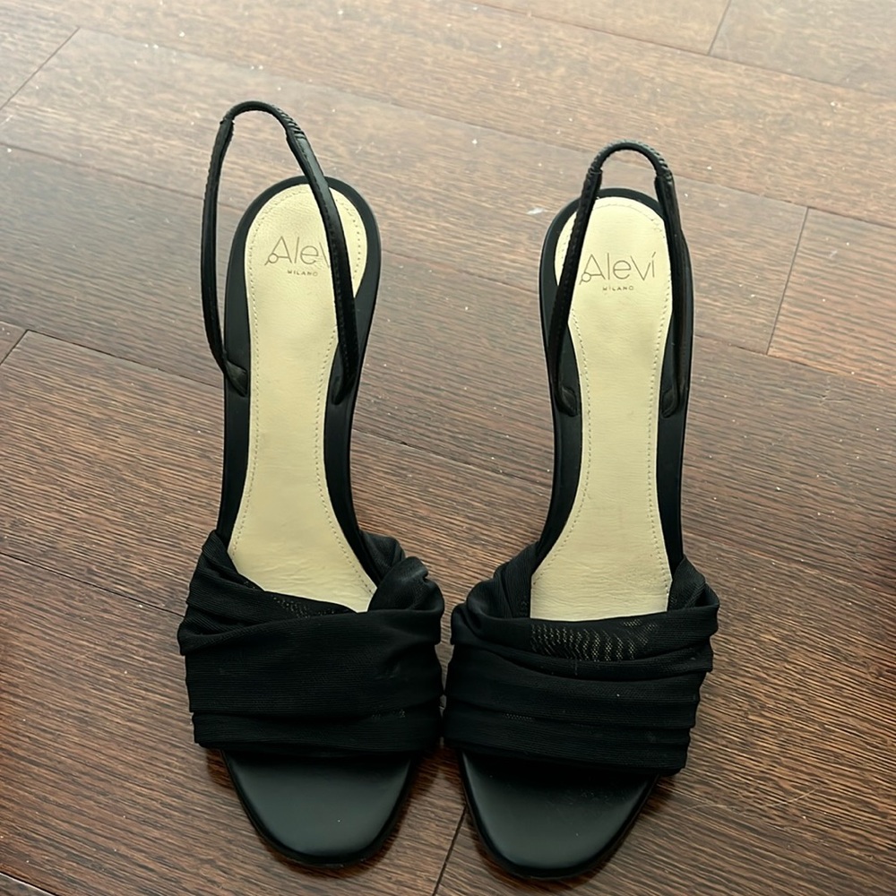 Alevi black stick heels
